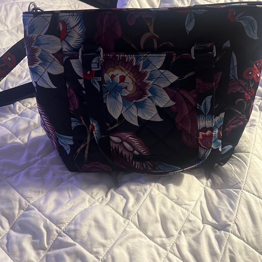 Vera Bradley Multi Strap bag in Mayfair in Bloom
